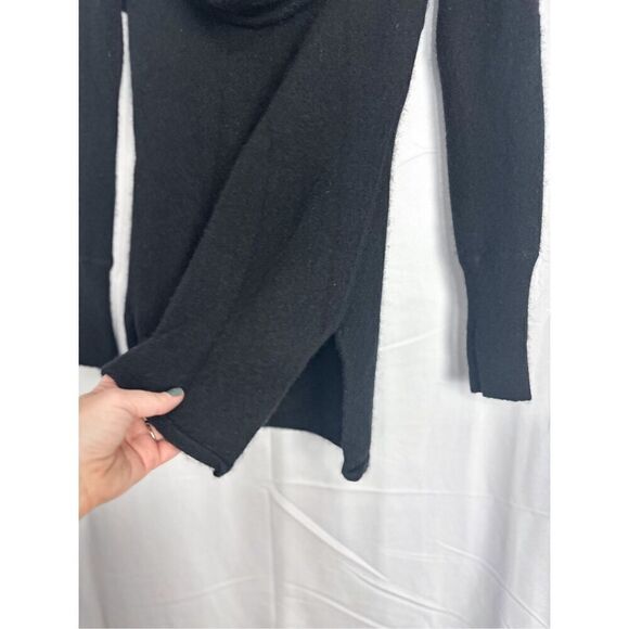 Saks Fifth Avenue Cashmere Sweater - Picture 6 of 11